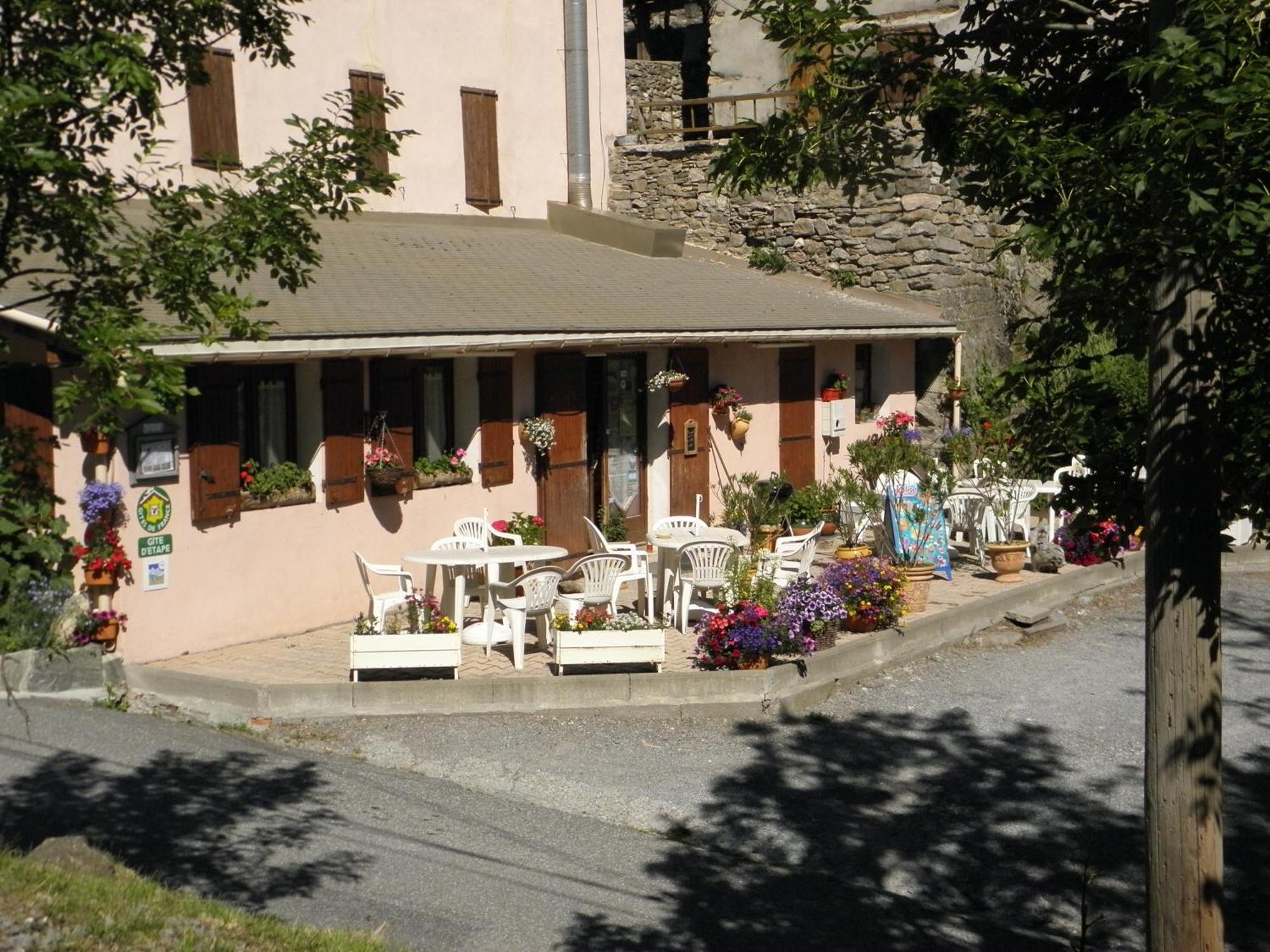Gite Auberge Les Terres Blanches De Meolans Exterior photo
